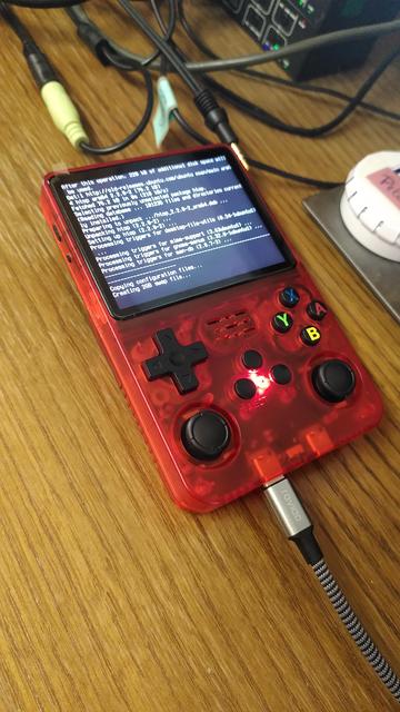 r36s: a modern gamboy-like handheld gaming console, running linux shell.