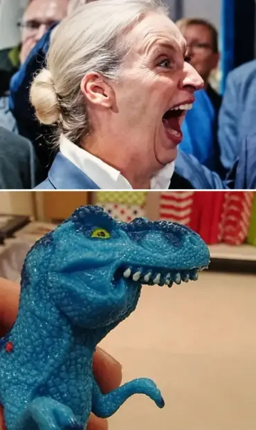 Alice Weidel im Profil mit Zähnen, lachend, sieht auf einem Bild einem unten abgebildeten Spielzeugdino ohne Unterkiefer recht ähnlich