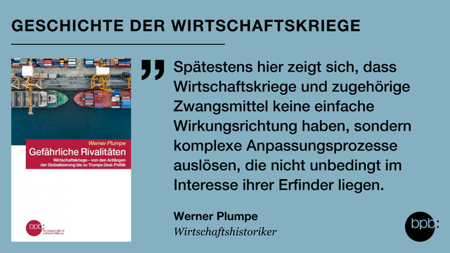 Der Post stellt das bpb-Schriftenreihe-Buch von Werner Plumpe vor. Der Titel lautet: "Gefährliche Rivalitäten. Wirtschaftskriege – Von den Anfängen der Globalisierung bis zu Trumps Deal-Politik." Dazu ein Zitat des Autors: "Spätestens hier zeigt sich, dass Wirtschaftskriege und zugehörige Zwangsmittel keine einfache Wirkungsrichtung haben, sondern komplexe Anpassungsprozesse auslösen, die nicht unbedingt im Interesse ihrer Erfinder liegen." Mehr zum Buch auf https://www.bpb.de/580792