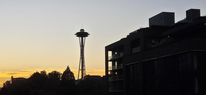 An image of the Space needle at sunset.