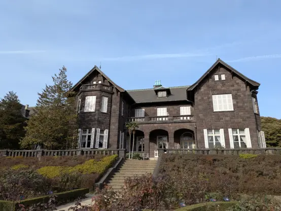 Photo: Western-style mansion in the Kyu-Furukawa Gardens, Tokyo. Near the camera, a rose garden (without roses in bloom, due to it being winter).