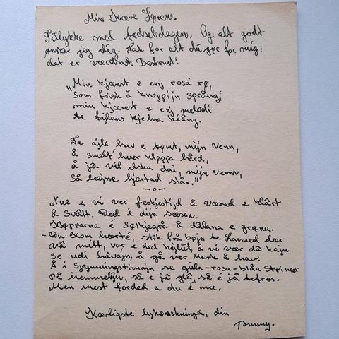 Handwritten card in the Bornholm dialect including two stanzas of a poem.