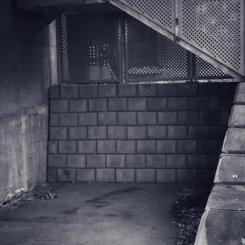 Fifth picture in the "chair" series. This time the corner is empty, the chairs are gone.