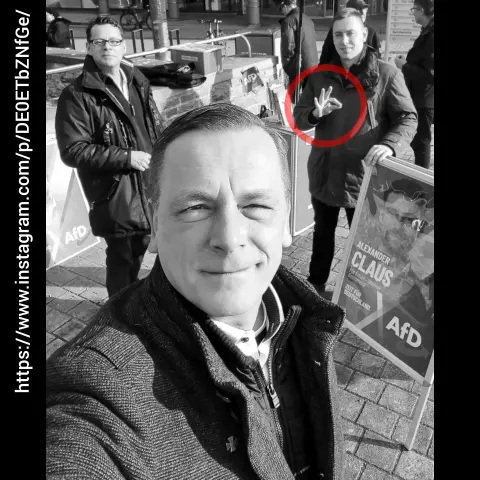 Ein von Marek Erfurth auf Instagram veröffentlichtes Foto
eines AfD Erfurt Infostandes am 14.01.25 auf der Schlösserbrücke in Erfurt. Das Foto ist bis auf die Schwärzung identisch mit dem auf Facebook veröffentlichten. Vorne links ist AfD Stadtrat Marek Erfurth welcher das Selfi macht. Links hinter ihm steht Matthias Fürbringer. Rechts im Hintergrund steht Erfurths Walkreismitarbeiter und ebenso Stadtrat Alexander Töpfer und zeigt die White Power Geste.