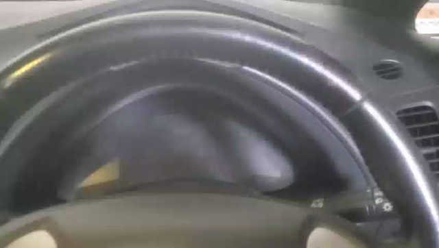 Short video of dashboard of Leaf on powerup. This is a G2 Leaf and when the dash wakes up its estimated range is 237km