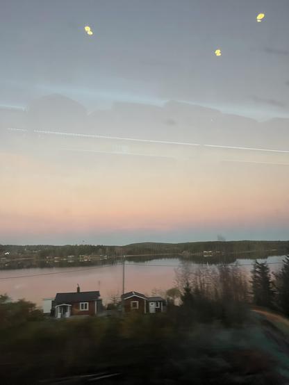 En sø vi lige er kørt forbi.